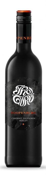 On the nose, delicate notes of berries and chocolate greet the senses. The palate presents a full-bodied experience, complemented by round yet firm lingering tannins.